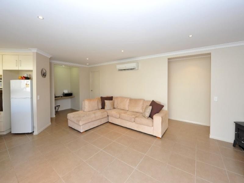 31 Bellara Drive, Glenvale QLD 4350