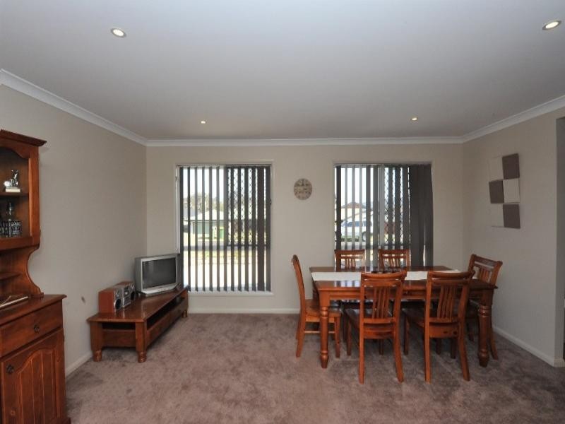 31 Bellara Drive, Glenvale QLD 4350