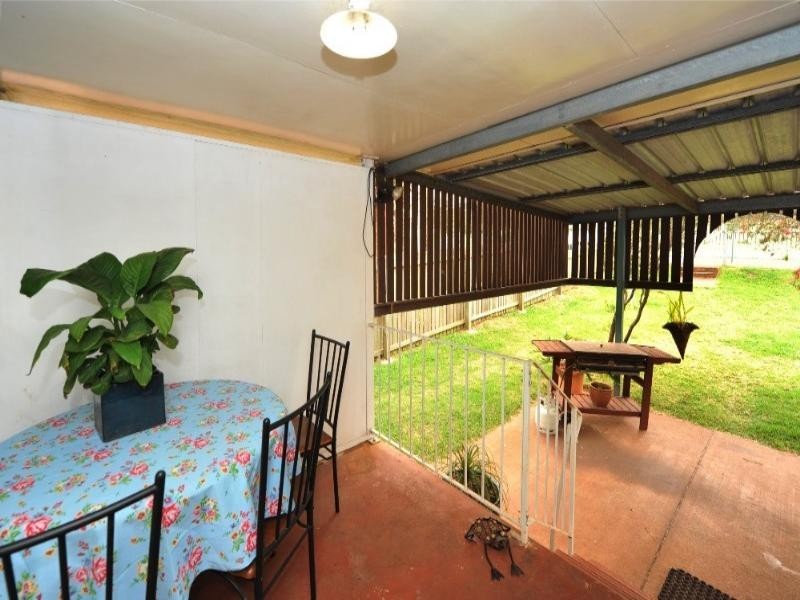 11 Mooney Street, Harlaxton QLD 4350