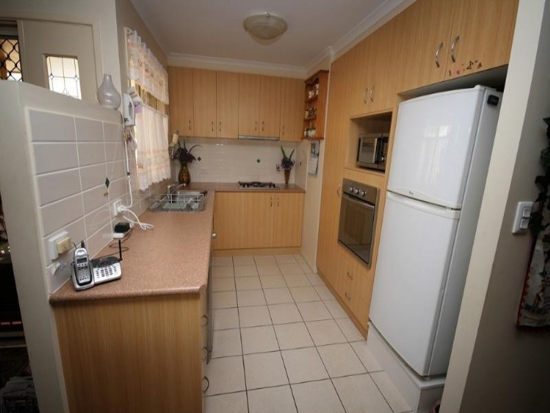 4/303 Spring Street, Kearneys Spring QLD 4350