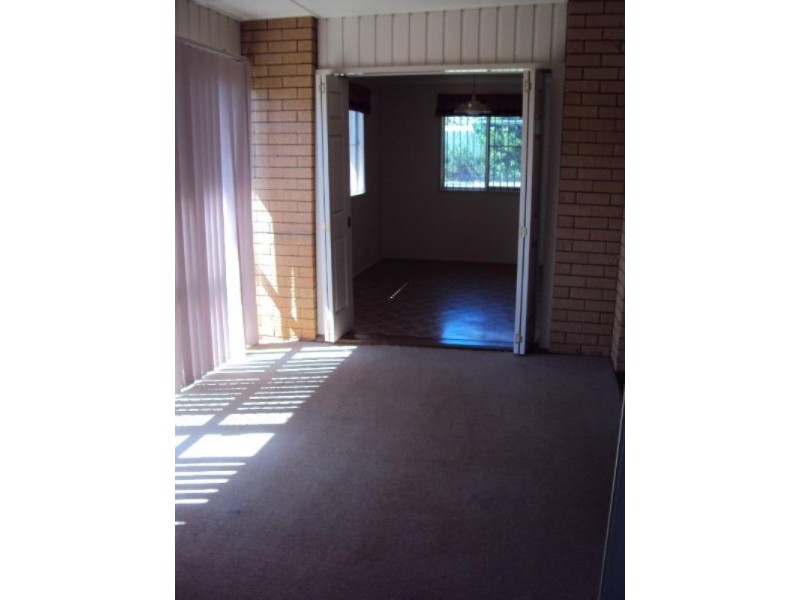 434 Hume Street, Middle Ridge QLD 4350