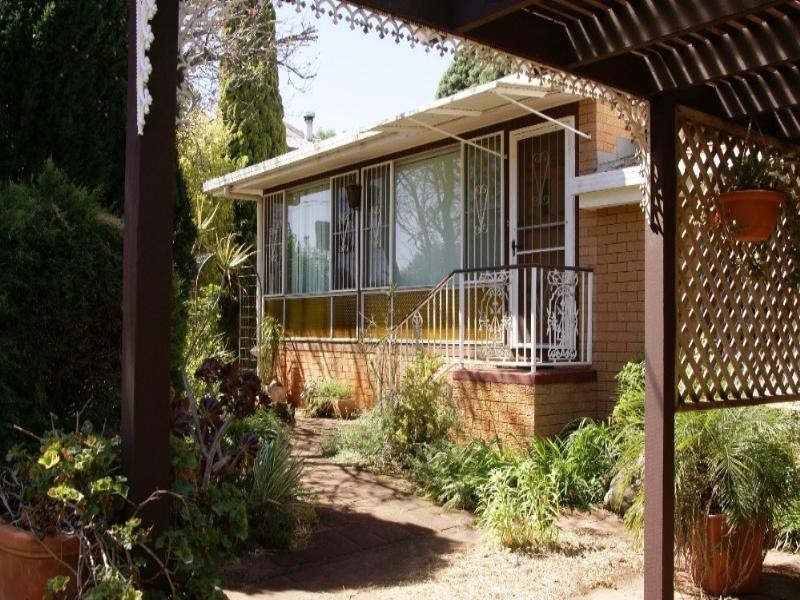 16 Heathwood Street, Rangeville QLD 4350
