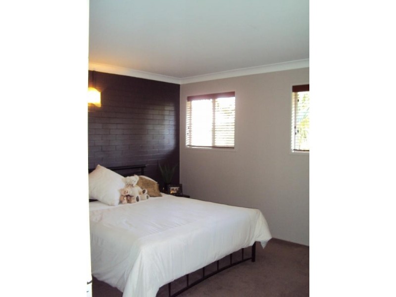 3/279B Alderley Street, Centenary Heights QLD 4350