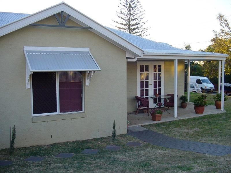 1/2 Beirne Street, South Toowoomba QLD 4350