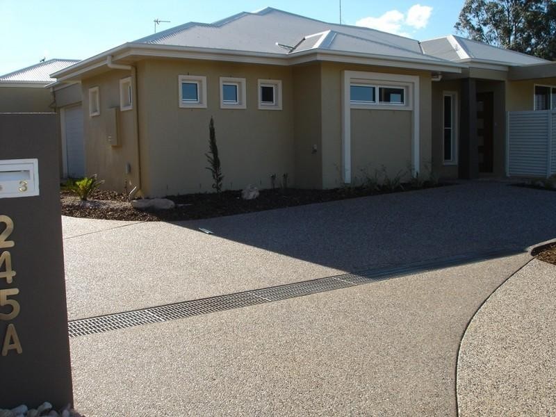 2/245a Mackenzie Street, Toowoomba QLD 4350