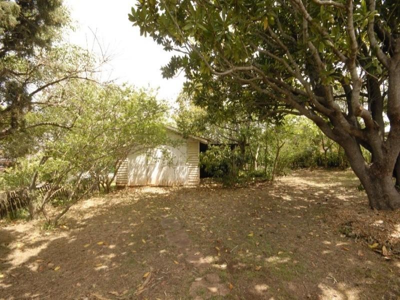 10 Seaton Street, South Toowoomba QLD 4350