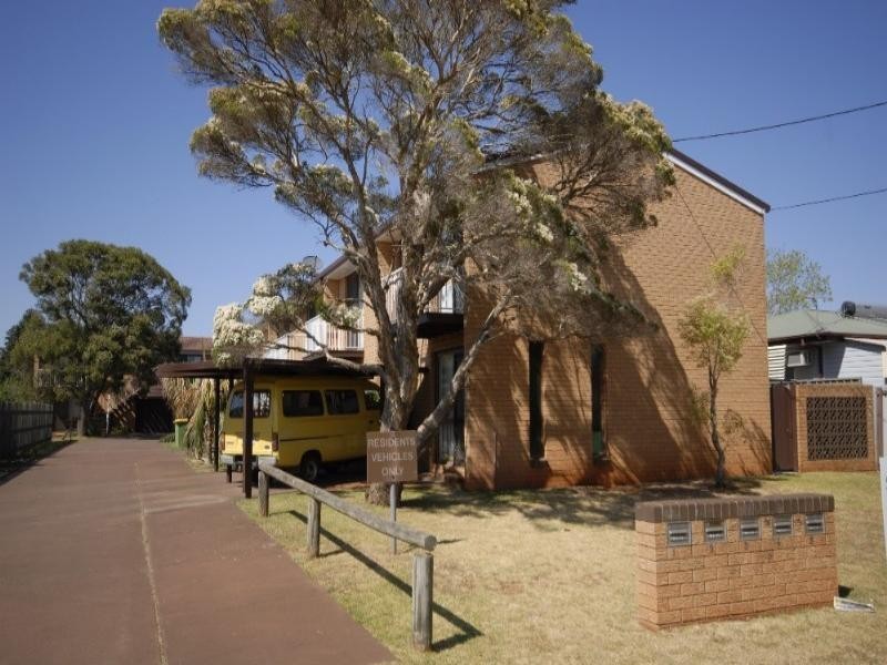 6/10 Perina Street, Wilsonton QLD 4350