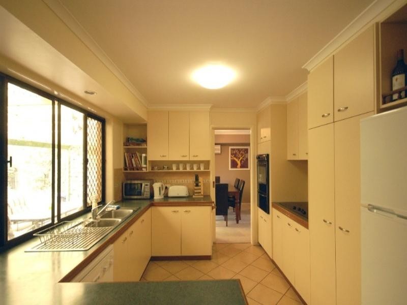 19 Jull Drive, Centenary Heights QLD 4350