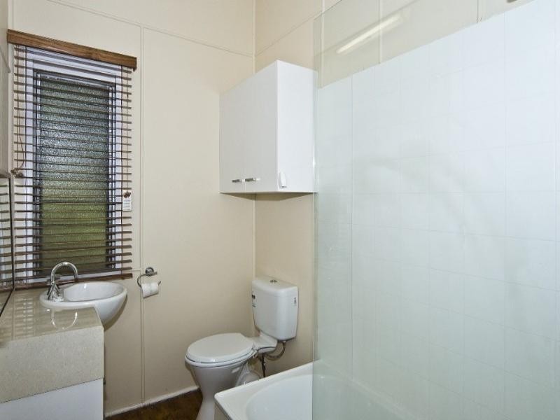 24 Sir Street, East Toowoomba QLD 4350