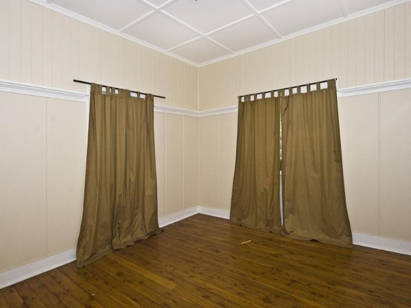 24 Sir Street, East Toowoomba QLD 4350