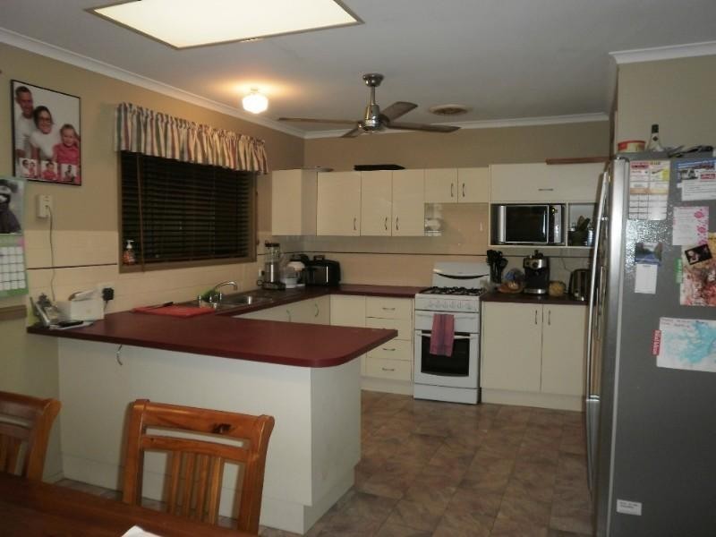 6 Gibson Street, Wilsonton QLD 4350