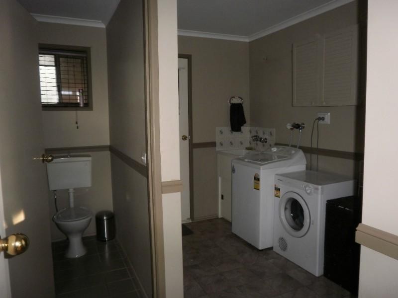 6 Gibson Street, Wilsonton QLD 4350