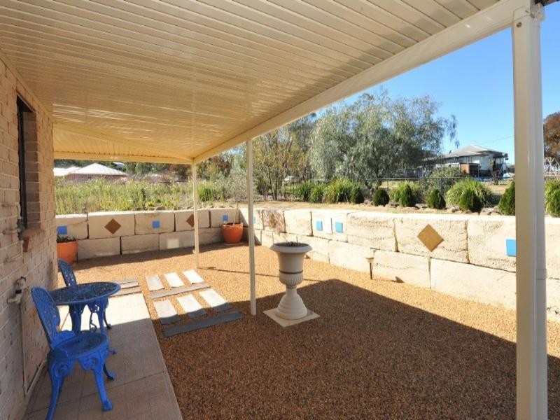 27 Gowrie-Birnam Road, Gowrie Junction QLD 4352