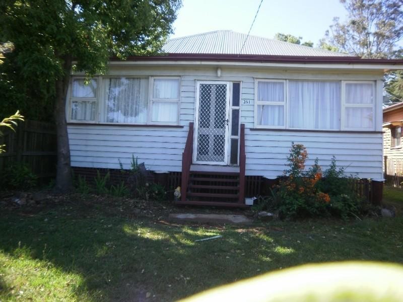 351 Margaret Street, Newtown QLD 4350