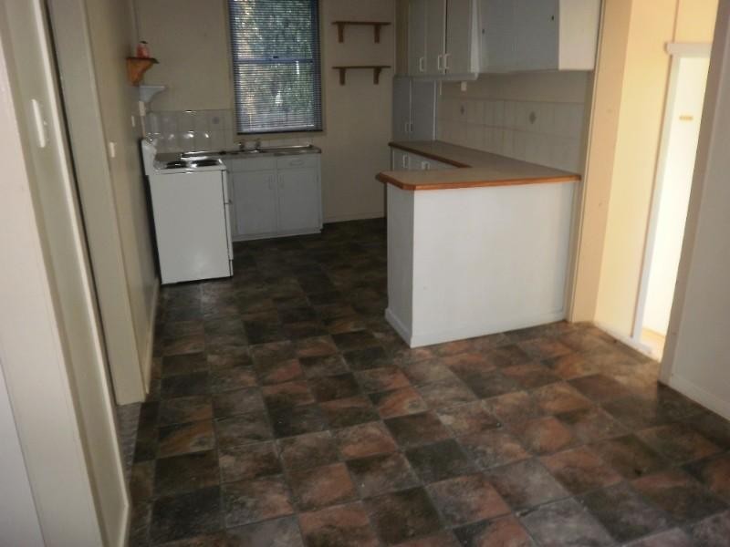 351 Margaret Street, Newtown QLD 4350