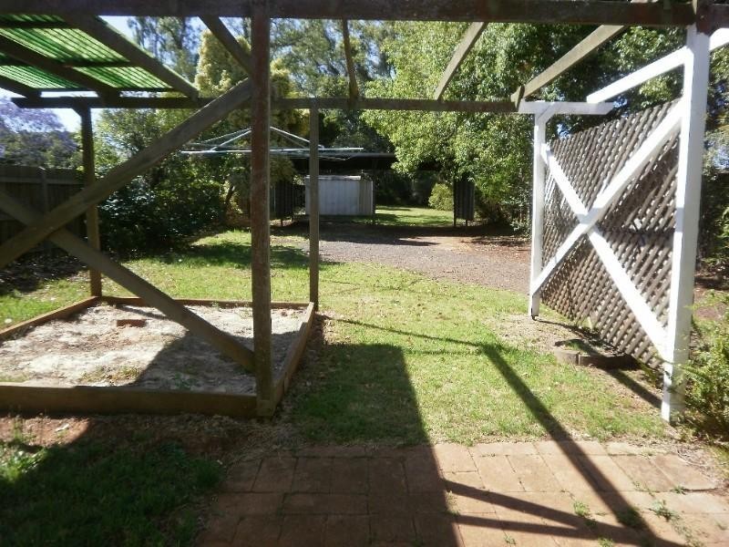 351 Margaret Street, Newtown QLD 4350