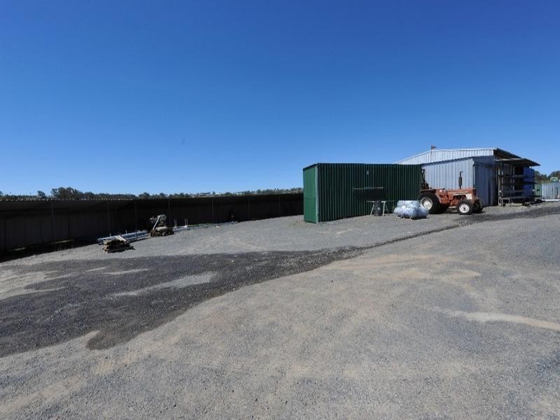 595 South Street, Glenvale QLD 4350