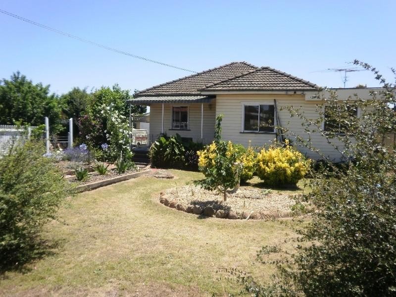 21 Eiser Street, Harristown QLD 4350