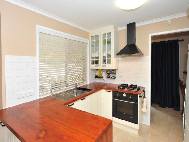 8 Seppelt Street, Wilsonton Heights QLD 4350