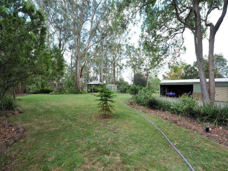 12 Orange Grove Road, Highfields QLD 4352