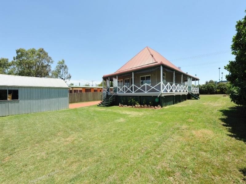 62 Holberton Street, Toowoomba QLD 4350