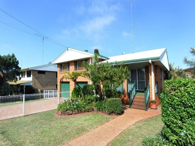 3 Behland Street, Kearneys Spring QLD 4350