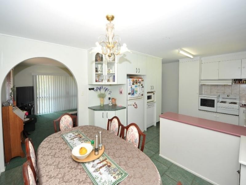 3 Behland Street, Kearneys Spring QLD 4350
