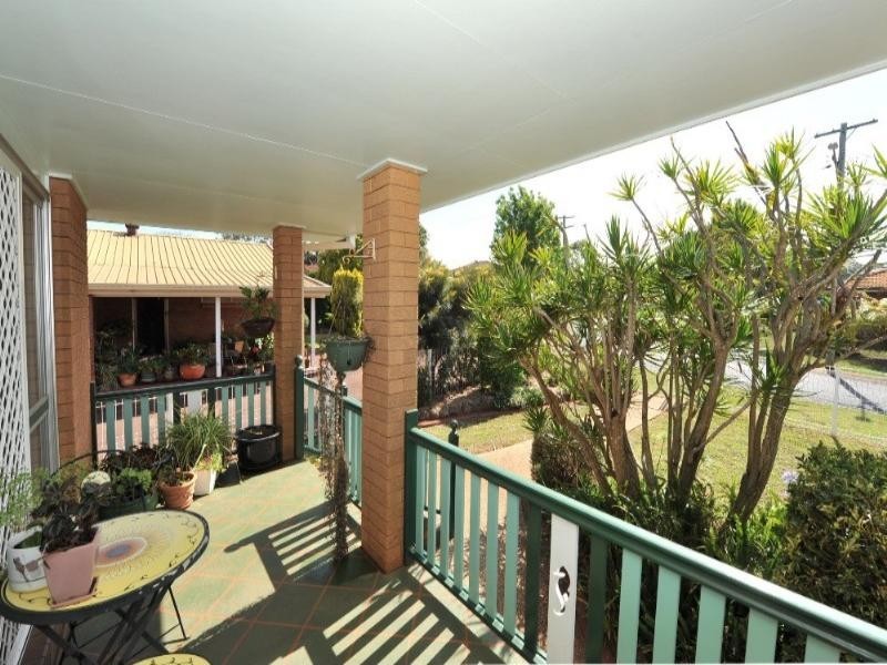 3 Behland Street, Kearneys Spring QLD 4350