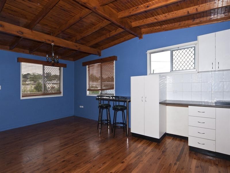 24 Waverley Street, North Toowoomba QLD 4350