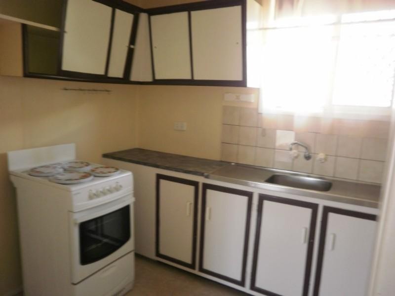 2/14 Ascot Street, Newtown QLD 4350