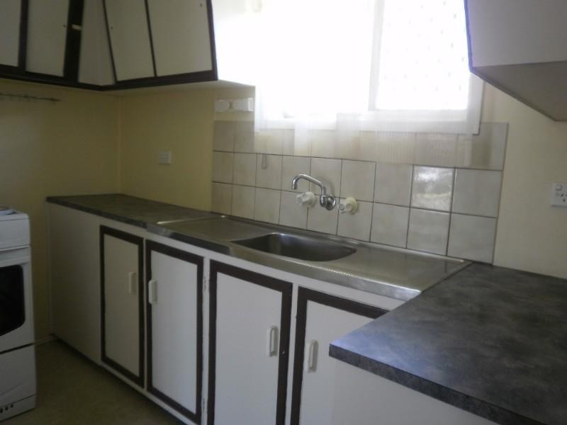 2/14 Ascot Street, Newtown QLD 4350