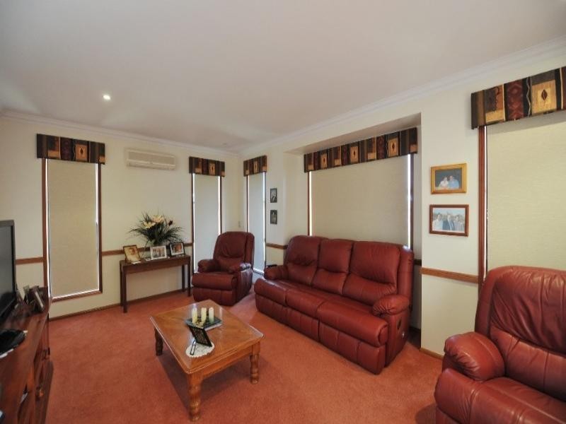 10 Powell Court, Highfields QLD 4352