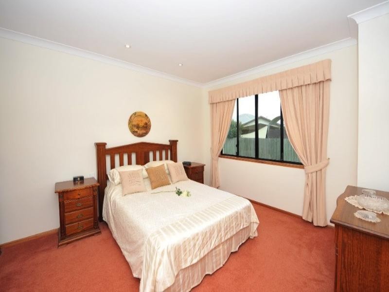 10 Powell Court, Highfields QLD 4352