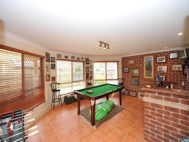 8 Catalina Drive, Wilsonton QLD 4350