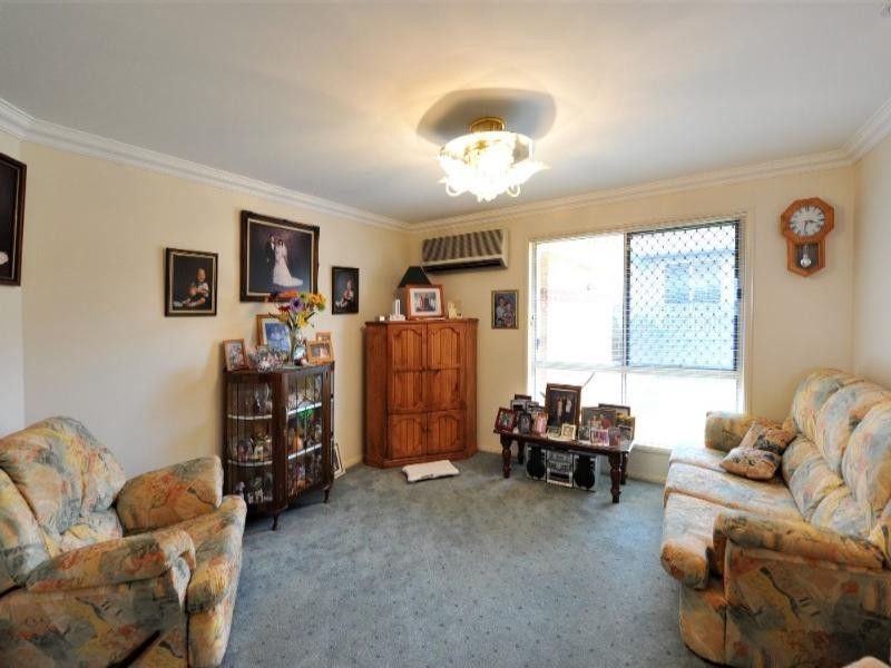 8 Catalina Drive, Wilsonton QLD 4350