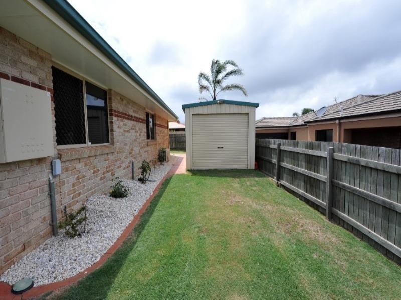 8 Catalina Drive, Wilsonton QLD 4350