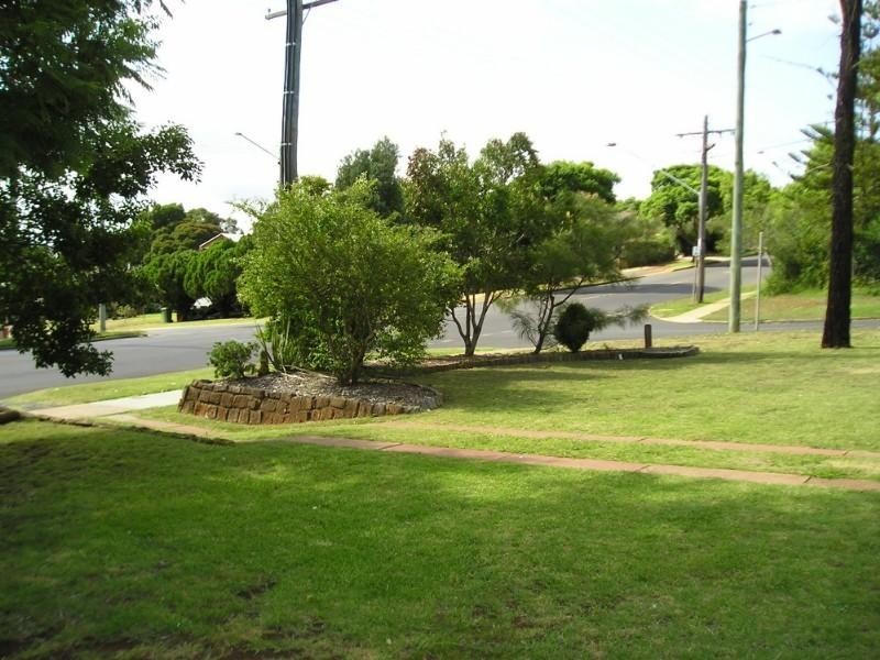 319 West Street, Toowoomba QLD 4350