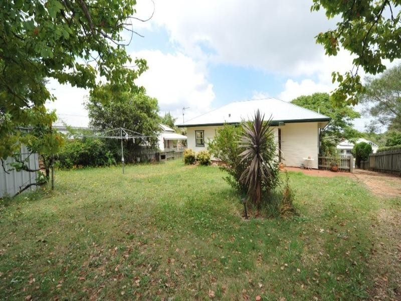 24 John Street, East Toowoomba QLD 4350