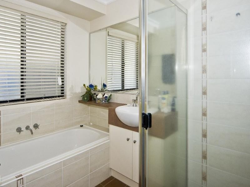 18 Quail Street, Rangeville QLD 4350