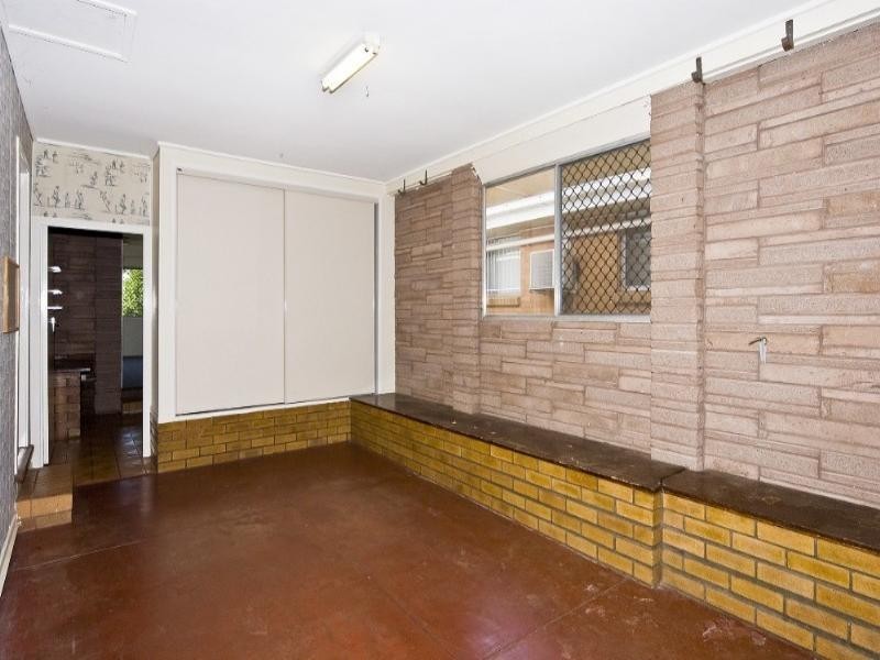 4 Alford Street, Mount Lofty QLD 4350