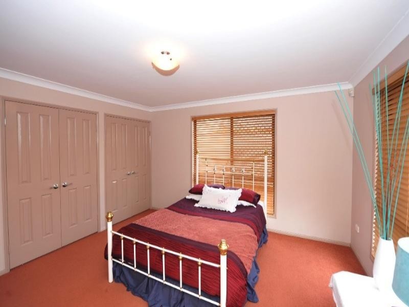 18 Patron Crescent, Glenvale QLD 4350