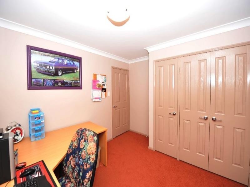 18 Patron Crescent, Glenvale QLD 4350