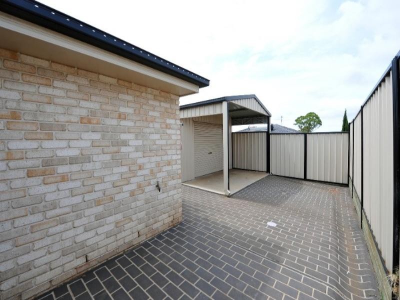 18 Patron Crescent, Glenvale QLD 4350