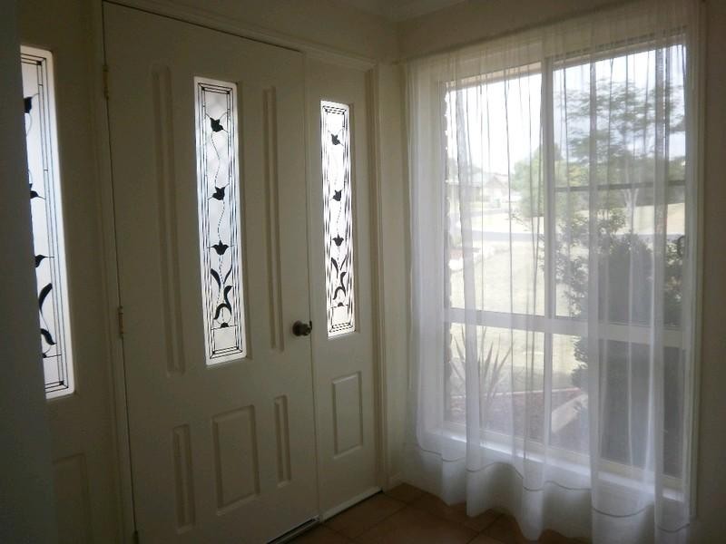 2 Strathconan Drive, Glenvale QLD 4350