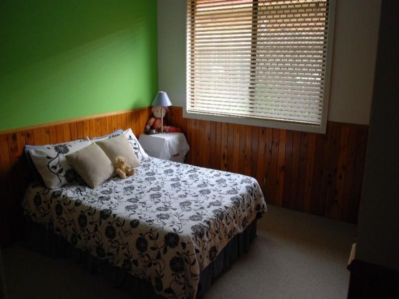 15 Beer Court, Kearneys Spring QLD 4350