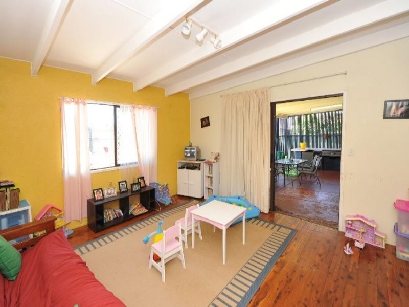 254 Tor Street, Rockville QLD 4350