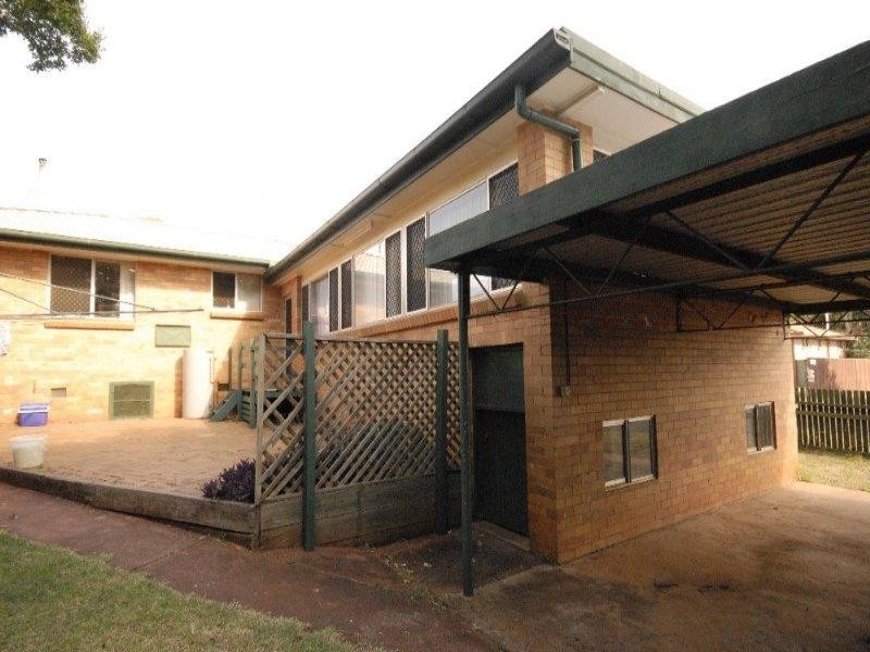 5 Barbara Street, Rangeville QLD 4350