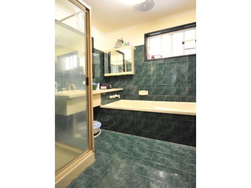 7 Greenwood Court, Darling Heights QLD 4350