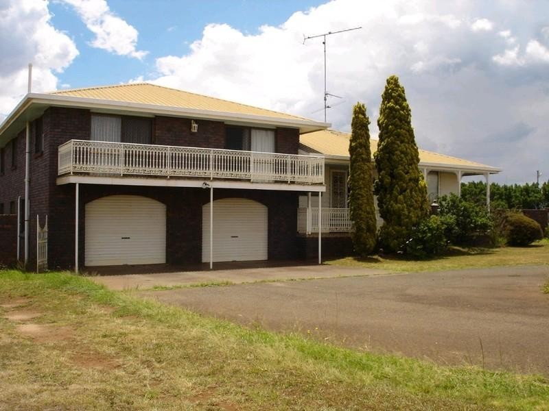 615 Boundary Road, Glenvale QLD 4350