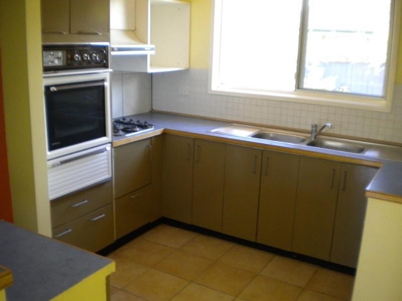 2/72 Hoey Street, Kearneys Spring QLD 4350